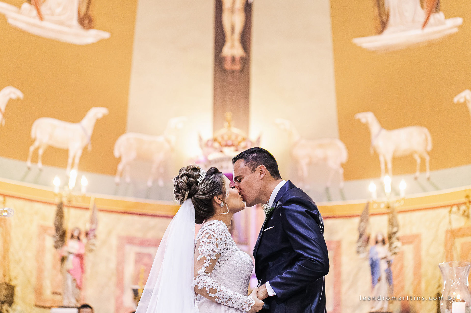 Casamento Júlia e João Paulo no espaço Santa Felicidade Eventos