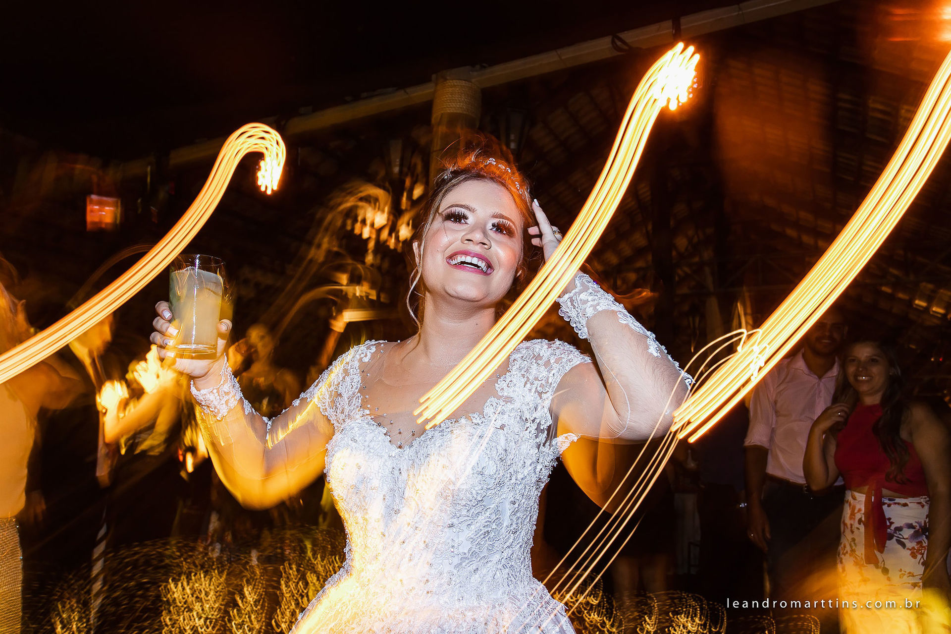 Casamento Júlia e João Paulo no espaço Santa Felicidade Eventos
