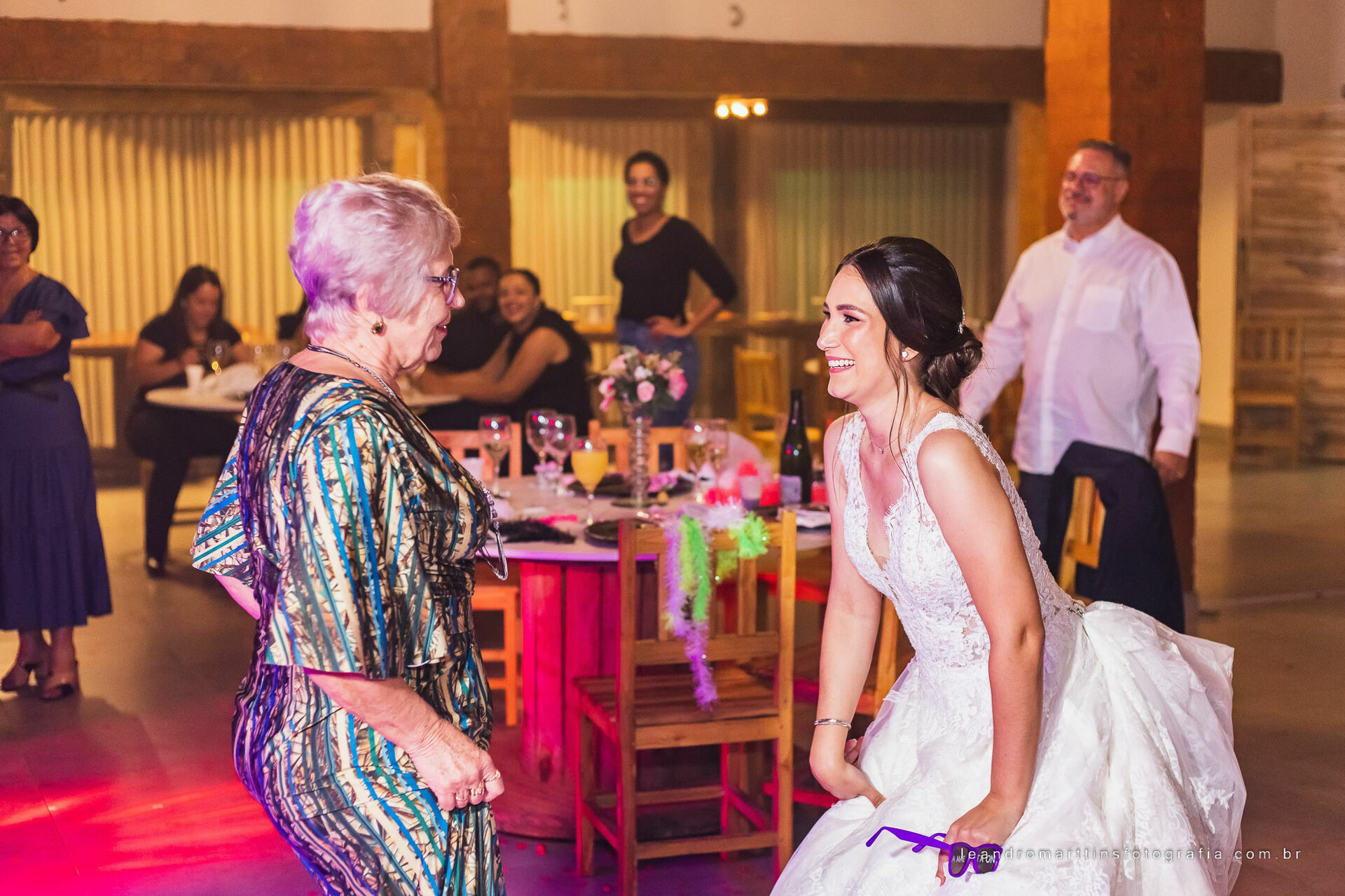 Casamento Lara e Bruno no espaço Estância Ouro Branco